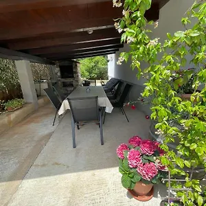 Varea Apartment